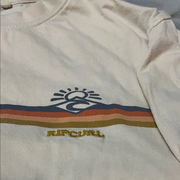 Rip Curl Beige Long Sleeve Tee with Multicolor Stripes - Picture 3 of 4